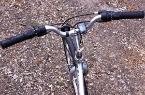 bike-on-trail